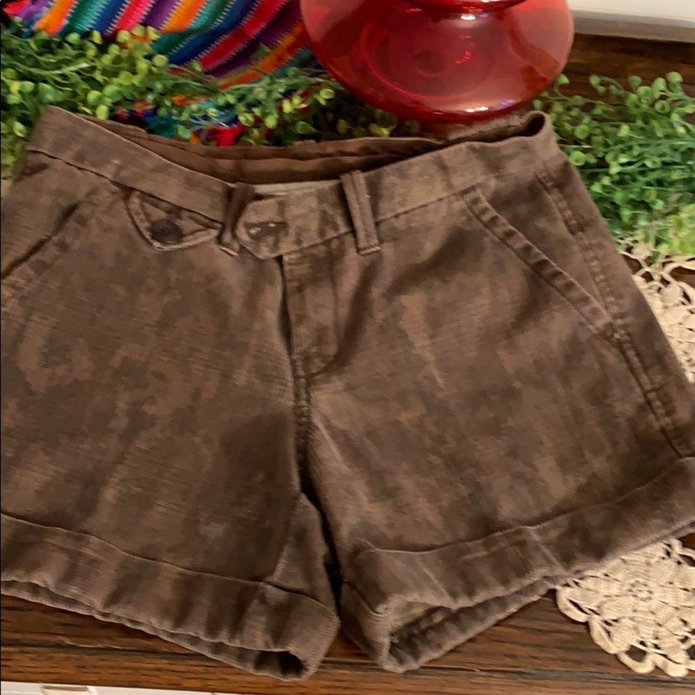Vintage 2007 Fall edition Lucky Brand shorts
